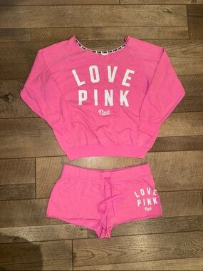 Victoria's Secret *Love Pink* Sweatshirt & Shorts (M)